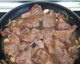 Foto del paso 6 de la receta: Chuletas de cordero en salsa de pimiento