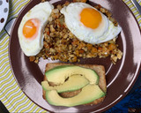 Foto del paso 5 de la receta: Revuelto de verduras con tofu y huevo frito