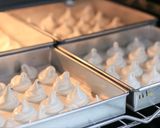 Foto langkah ke 5 dari resep Basic Meringues (4 Bahan).