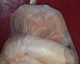 Foto langkah ke 5 dari resep Tips menyimpan ayam di freezer tahan lama.