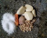 Foto langkah ke 1 dari resep Penyet lele sambal terasi.