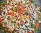 Foto del paso 3 de la receta: Coca casera de verduras de la huerta