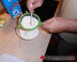 Φωτογραφία βήματος 4 της συνταγής Muffins με φρούτα του δάσους, γιαούρτι και αμύγδαλα