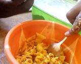 A picture of step 1 of Chicken shawarma.