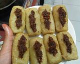 Foto langkah ke 10 dari resep Pempek belah isi udang sangrai kecap pedas.
