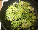 Foto del paso 2 de la receta: Quiche de calabacín y lacón