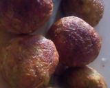 A picture of step 4 of Lauki Ke koftay.
