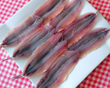 Foto del paso 2 de la receta: Boquerones escabechados con salteado de cherrys y estragón