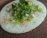 રવા ઓનીયન ઉત્તપમ (Rava Onion Uttapam Recipe In Gujarati) રેસીપી સ્ટેપ2ફોટો