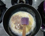 Foto langkah ke 7 dari resep Creamy Tuna Bread.