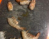 Foto del paso 2 de la receta Salteado de alcachofas con gambas y jamón