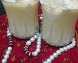A picture of step 4 of Mango Thandai Shake with ice cream.