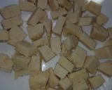 A picture of step 2 of Recooking ugali.