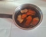Foto del paso 3 de la receta: Te de jengibre y naranja🍯🍊🫚 con sabor a anís, miel