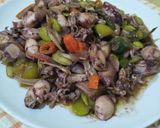Foto langkah ke 4 dari resep Sambal Baby Cumi Segar Mix Teri Pete.