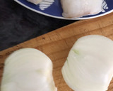 Foto del paso 1 de la receta: Olleta de bacalao con ajos y berenjena frita