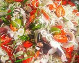 Hình bước làm 4 của món Bạch Tuộc Ngâm Sả Tắc