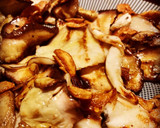 Foto del paso 4 de la receta: Boletus salteados al ajillo