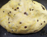 Foto del paso 8 de la receta: Pan dulce c/dátiles y chispas de choco. (original del Crandon)