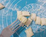 Foto langkah ke 3 dari resep Gnocchi Creamy Tomato Sauce.