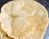 A picture of step 8 of Puri & chana 😋😋😋.