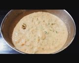 A picture of step 2 of Banana chila.