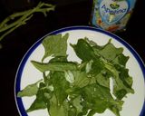 Foto del paso 1 de la receta: Ensalada de espinacas
