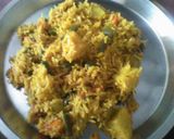 A picture of step 5 of Tehari rice.