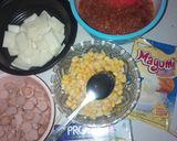 Foto langkah ke 8 dari resep Homemade Pizza - Otang.