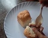 A picture of step 5 of Vada pav.