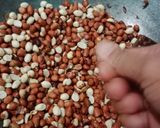 Foto langkah ke 1 dari resep 412# Kacang tanah isian mochi.