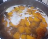 Foto del paso 2 de la receta: Pollo con puré de calabaza y revuelto de arroz y verdura