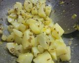 A picture of step 1 of Jhatpat aloo.