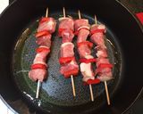 Foto del paso 3 de la receta Brochetas de magro de cerdo