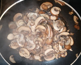 Foto del paso 2 de la receta: Filete de lomo en salsa Castellana