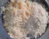 A picture of step 5 of Palak-Peas-Paneer Paratha.