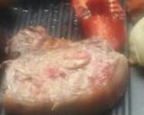 Foto del paso 3 de la receta: Chuletas de cerdo con pimentón y una suave pasta de ajo 😉