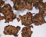 मेथी के पकौड़े (methi ke pakode recipe in hindi) रेसिपी चरण 5 फोटो