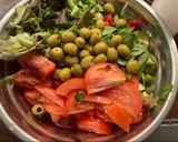 Mediterrán saláta recept fázis 2 fotója