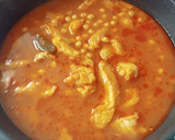 Foto del paso 4 de la receta: Potaje de garbanzos de bacalao con tomate 🍅🐟