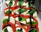 صورة لخطوة 2 من وصفة كابريزي سلاط Caprese Salad + Pesto Sauce