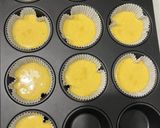 A picture of step 4 of Mimosa Muffins 💛.