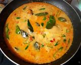 Foto langkah ke 3 dari resep Ikan Pindang Masak Santan.
