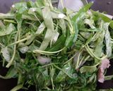 Foto langkah ke 5 dari resep Kangkung Saos Tiram.