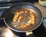 Foto del paso 4 de la receta: Revuelto de gambas