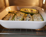 Foto del paso 5 de la receta: Calabacitas rellenas de requesón con aceitunas
