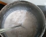 A picture of step 2 of Strawberry Porridge with Vegetables Omelette.