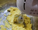Foto langkah ke 1 dari resep Marble Cake / Neapolitan Butter Cake.
