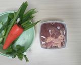 Foto langkah ke 1 dari resep Ampela ati oseng bawang buncis.
