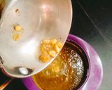 A picture of step 4 of Lasooni Palak Tadka (Spinach Tadka Lasooni Sindhi style).
